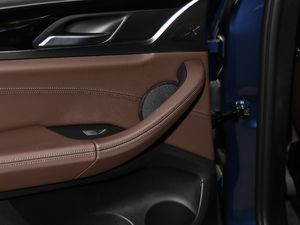 2018xDrive 28i M\b g