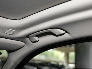 2018xDrive 28i M\b g