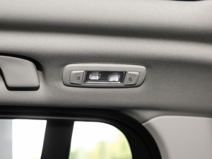 2018xDrive 28i M\b g