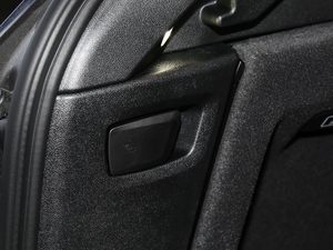 2018xDrive 28i M\b g