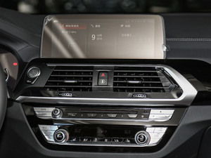 2018xDrive 28i M\b {L