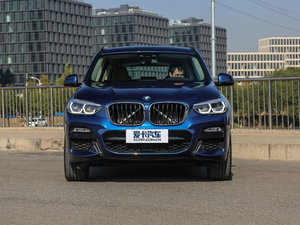 2018xDrive 30i M\b ^