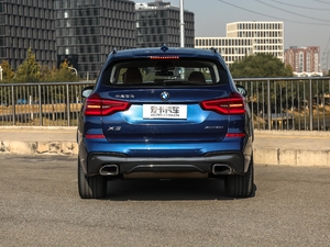2018xDrive 30i M\b ^