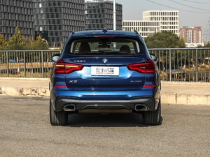 2018xDrive 30i M\b ^