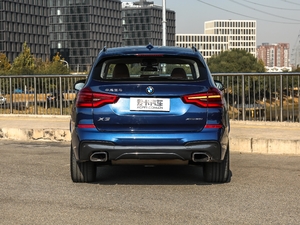 2018xDrive 30i M\b ^