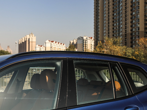 2018xDrive 30i M\(yn)b (x)(ji)^