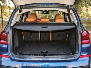 2018xDrive 30i M\b g