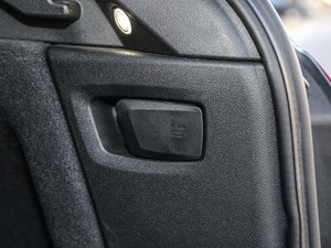 2018xDrive 30i M\(yn)(dng)b g