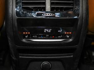 2018xDrive 30i M\(yn)(dng)b g