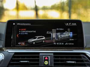 2018xDrive 30i M\b п؅^