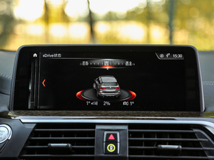 2018xDrive 30i M\b п؅^