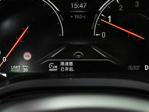 2018xDrive 30i M\b п؅^