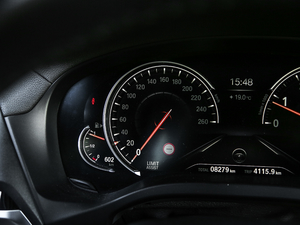 2018xDrive 30i M\b п؅^