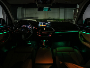 2018xDrive 30i M\b п؅^