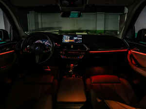 2018xDrive 30i M\b п؅^