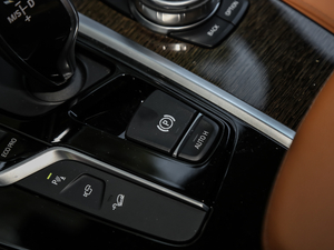 2018xDrive 30i M\(yn)(dng)b v܇(ch)Ƅ(dng)