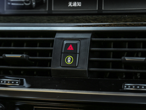 2018xDrive 30i M\(yn)(dng)b п؅^(q)