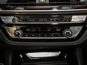 2018xDrive 30i M\(yn)(dng)b {(dio){(dio)(ji)