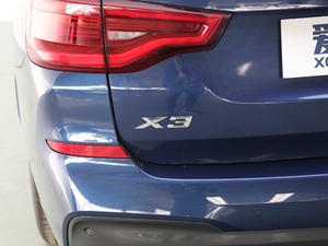 2018xDrive 25i M\b ^