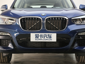 2018xDrive 25i M\b оW