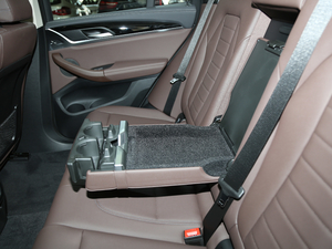 2018xDrive 25i M\(yn)(dng)b g