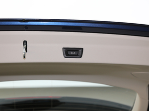 2018xDrive 25i M\(yn)(dng)b g