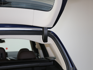 2018xDrive 25i M\(yn)(dng)b g