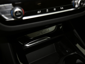 2018xDrive 25i M\b п؅^