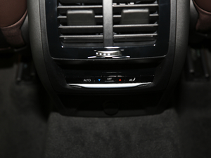 2018xDrive 25i M\b п؅^