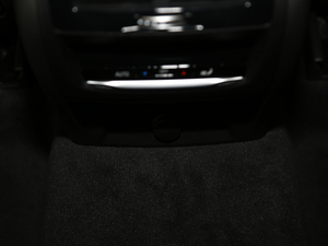 2018xDrive 25i M\b п؅^