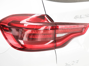 2018xDrive 28i Ab (ji)^