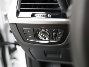 2018xDrive 28i Ab п؅^(q)