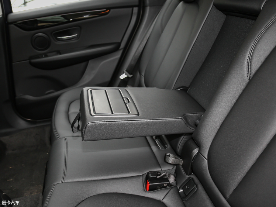 2018R2ϵ܇ 218i \(yn)(dng)b