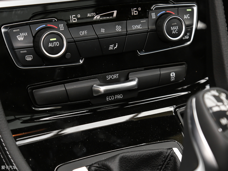 2018R2ϵ܇ 218i \b