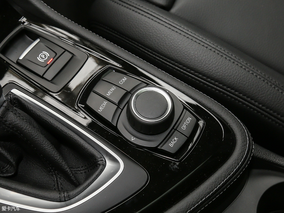 2018R2ϵ܇ 218i \(yn)(dng)b