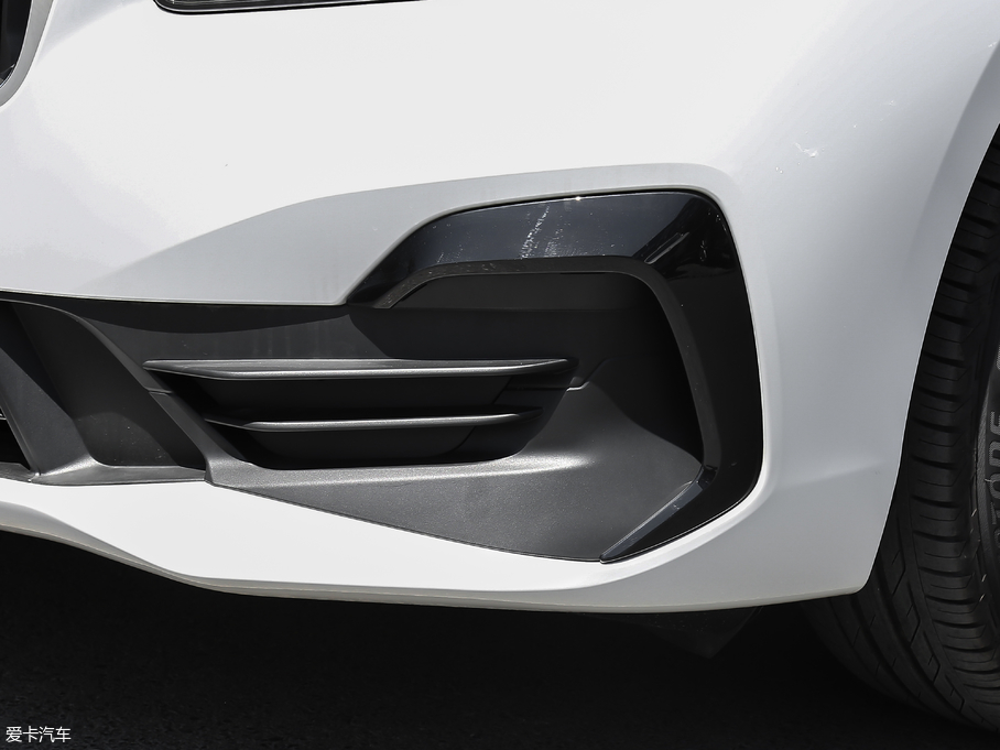 2018R2ϵ܇ 218i I