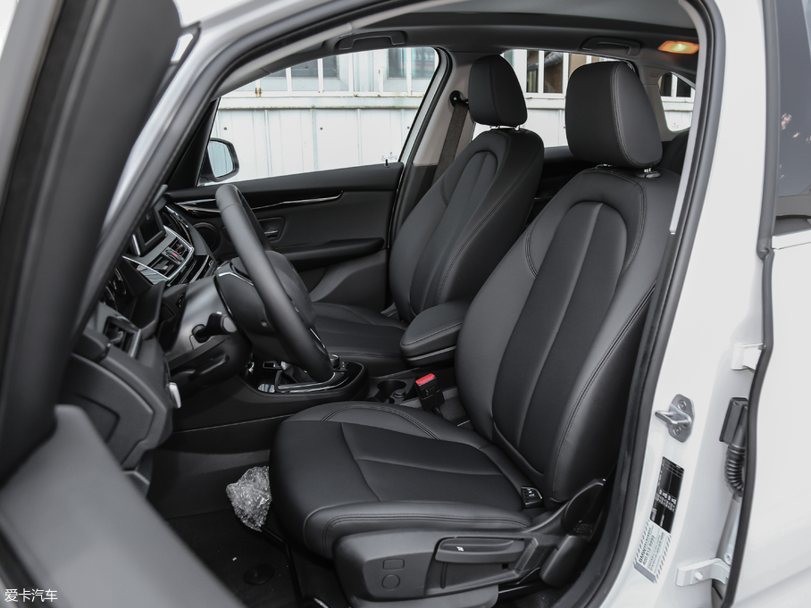 2018R2ϵ܇ 218i I