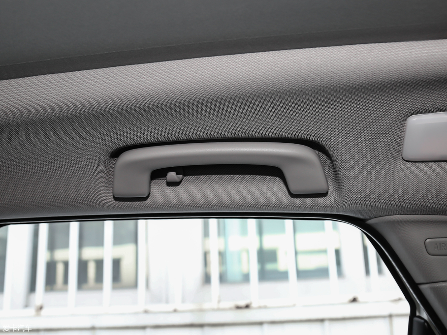 2018R2ϵ܇ 218i I(lng)