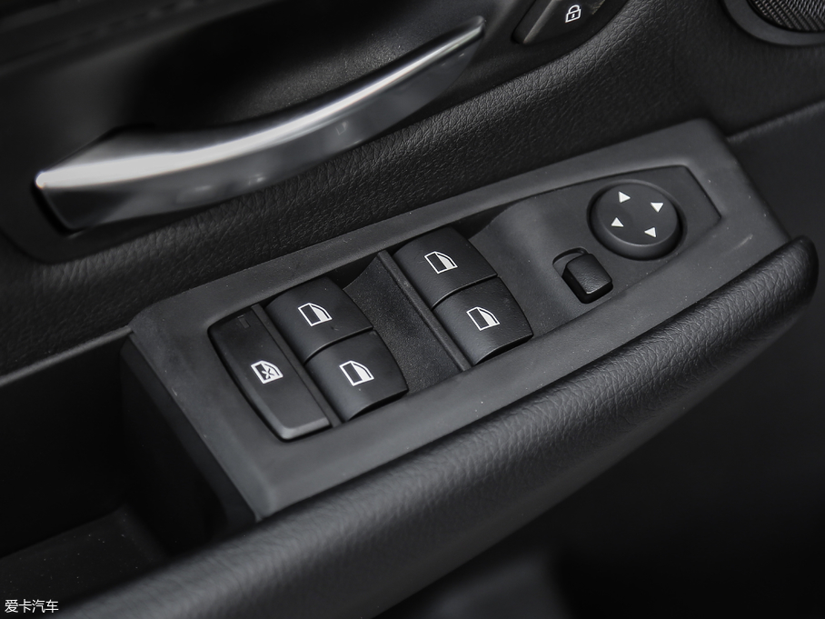 2018R2ϵ܇ 218i I