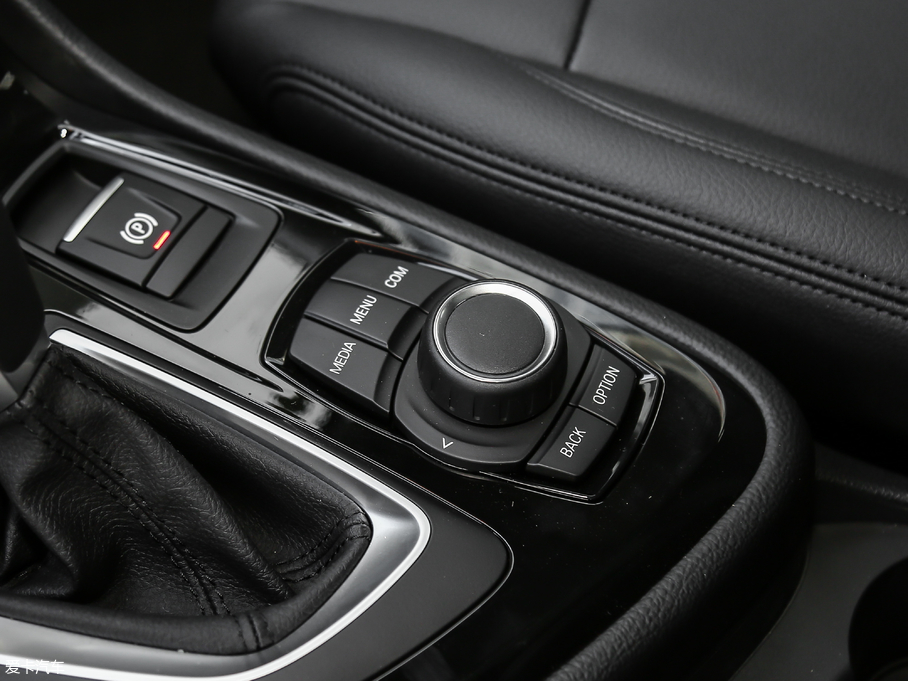 華晨寶馬2018款寶馬2系旅行車