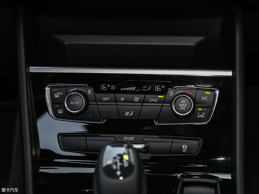 2018R2ϵ܇ 218i I