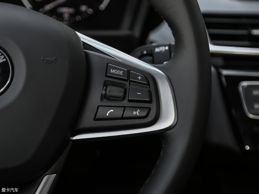 2018R2ϵ܇ 218i I