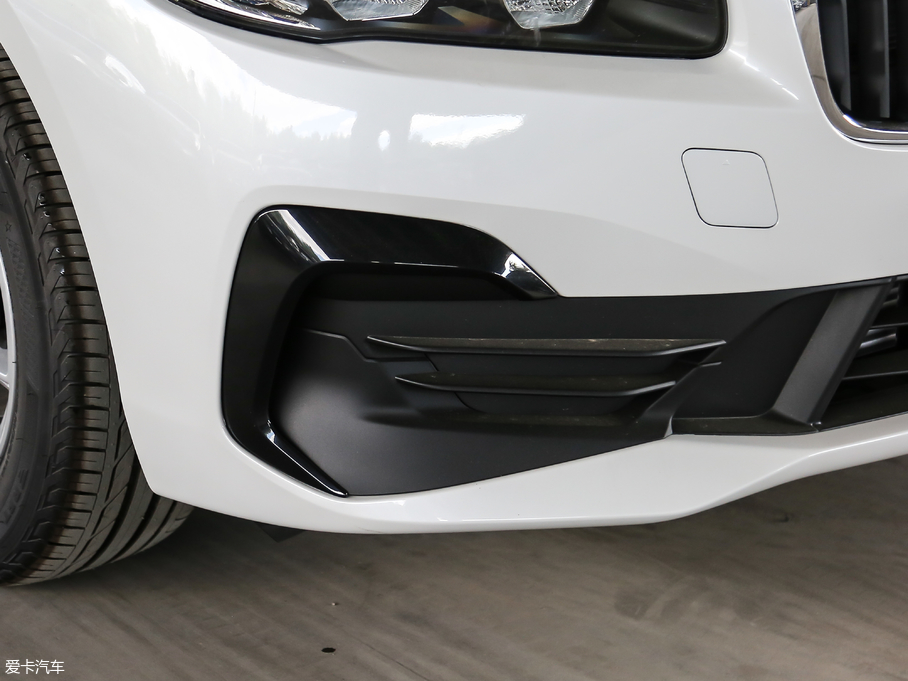 2018R2ϵ܇ 218i r