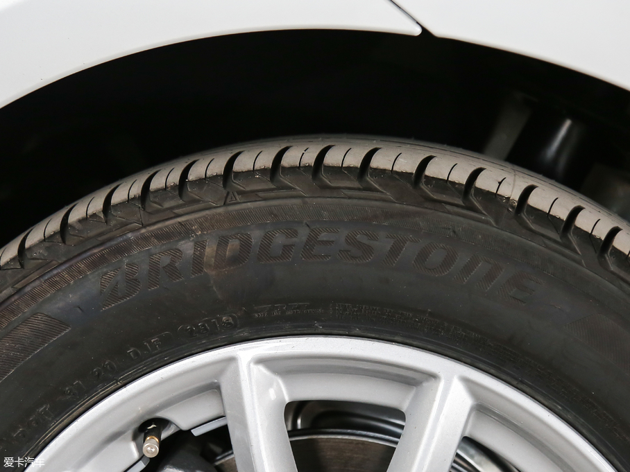 2018R2ϵ܇ 218i r