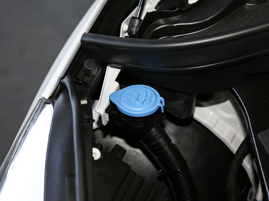 2018��R2ϵ����܇ 218i �r����