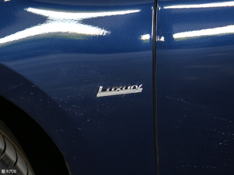 2018R2ϵ܇ 220i Ab