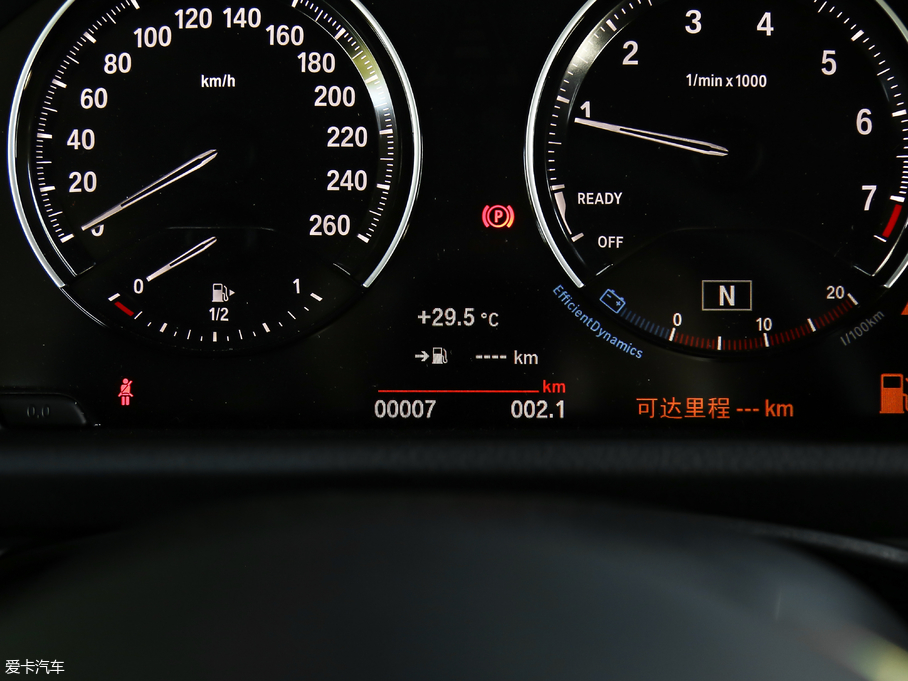 2018R2ϵ܇ 220i Ab