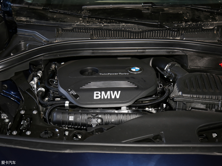 2018R2ϵ܇ 220i Ab