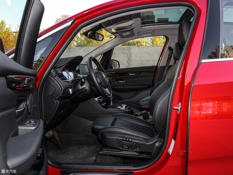 2018R2ϵ܇(ch) 220i Ab