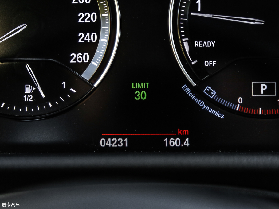 2018R2ϵ܇ 220i Ab